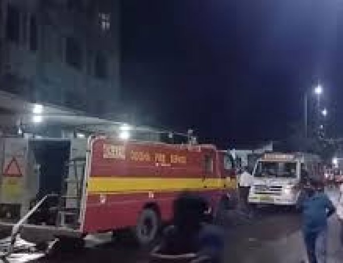 ଗତକାଲି ଭଳି ଆଜି ମଧ୍ୟ ଗୃହରେ ଅଚଳାବସ୍ଥା ହେବ ! ଏସିସିବି ଅଗ୍ନିକାଣ୍ଡ ଘଟଣାରେ ସରକାରଙ୍କୁ ଘେରି ପାରନ୍ତି ବିରୋଧୀ